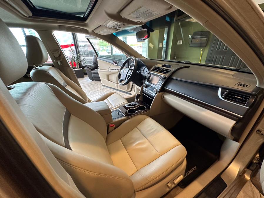 2012 Toyota Camry 4dr Sdn I4 Auto XLE, available for sale in West Hartford, Connecticut | AutoMax. West Hartford, Connecticut 2012 Toyota Camry 4dr Sdn I4 Auto XLE, available for sale in West Hartford, Connecticut | AutoMax. West Hartford, Connecticut