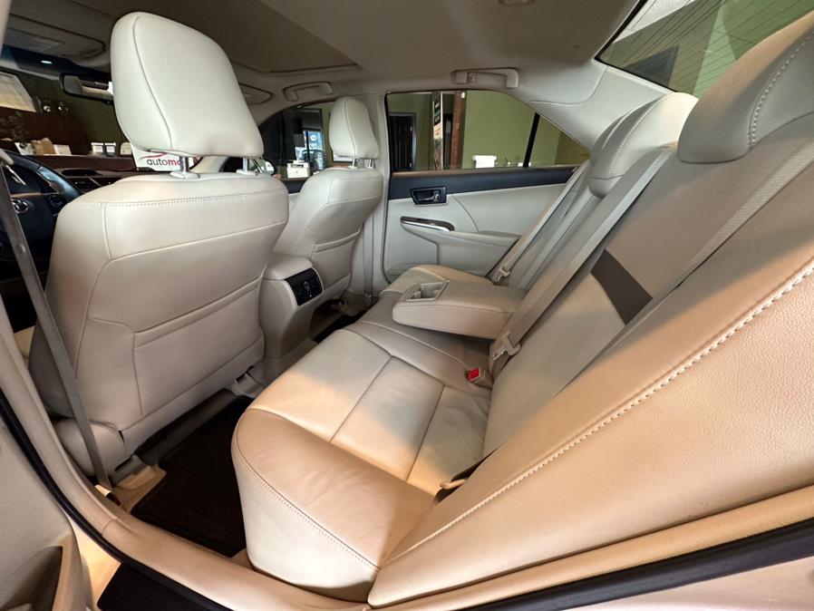 2012 Toyota Camry 4dr Sdn I4 Auto XLE, available for sale in West Hartford, Connecticut | AutoMax. West Hartford, Connecticut 2012 Toyota Camry 4dr Sdn I4 Auto XLE, available for sale in West Hartford, Connecticut | AutoMax. West Hartford, Connecticut