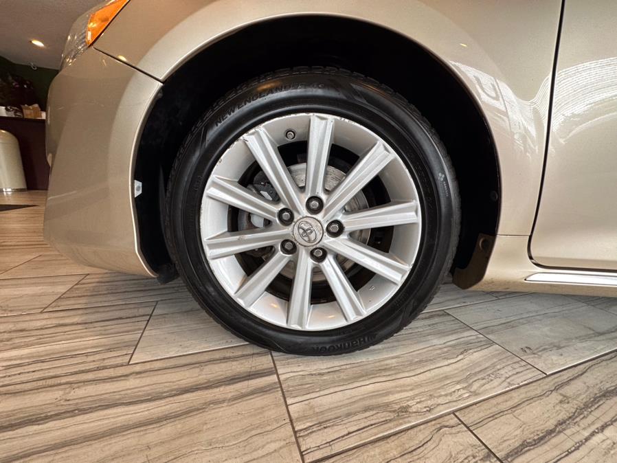 2012 Toyota Camry 4dr Sdn I4 Auto XLE, available for sale in West Hartford, Connecticut | AutoMax. West Hartford, Connecticut 2012 Toyota Camry 4dr Sdn I4 Auto XLE, available for sale in West Hartford, Connecticut | AutoMax. West Hartford, Connecticut