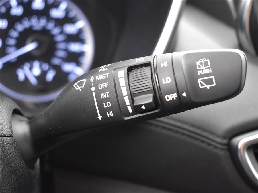 2020 Hyundai Santa Fe SE 2.4L Auto AWD, available for sale in Irvington, New Jersey | Foreign Auto Imports. Irvington, New Jersey 2020 Hyundai Santa Fe SE 2.4L Auto AWD, available for sale in Irvington, New Jersey | Foreign Auto Imports. Irvington, New Jersey