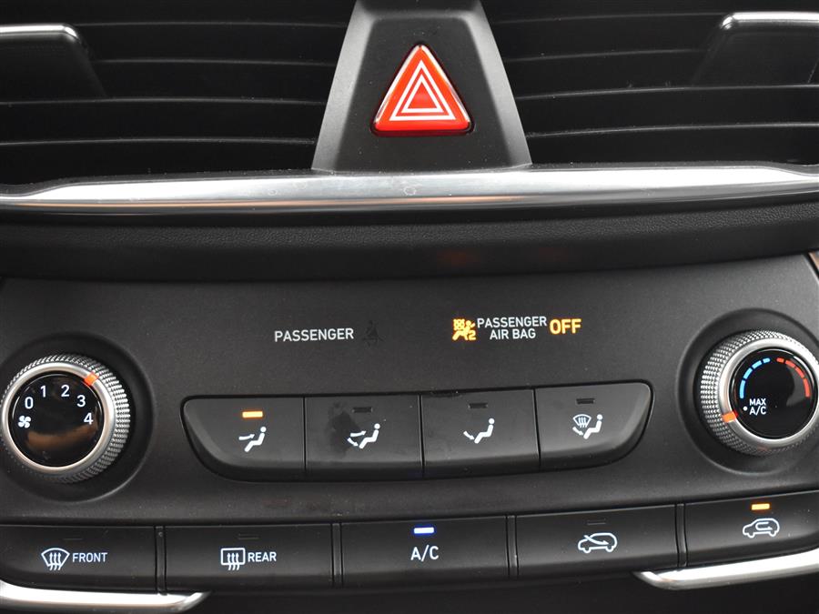 2020 Hyundai Santa Fe SE 2.4L Auto AWD, available for sale in Irvington, New Jersey | Foreign Auto Imports. Irvington, New Jersey 2020 Hyundai Santa Fe SE 2.4L Auto AWD, available for sale in Irvington, New Jersey | Foreign Auto Imports. Irvington, New Jersey