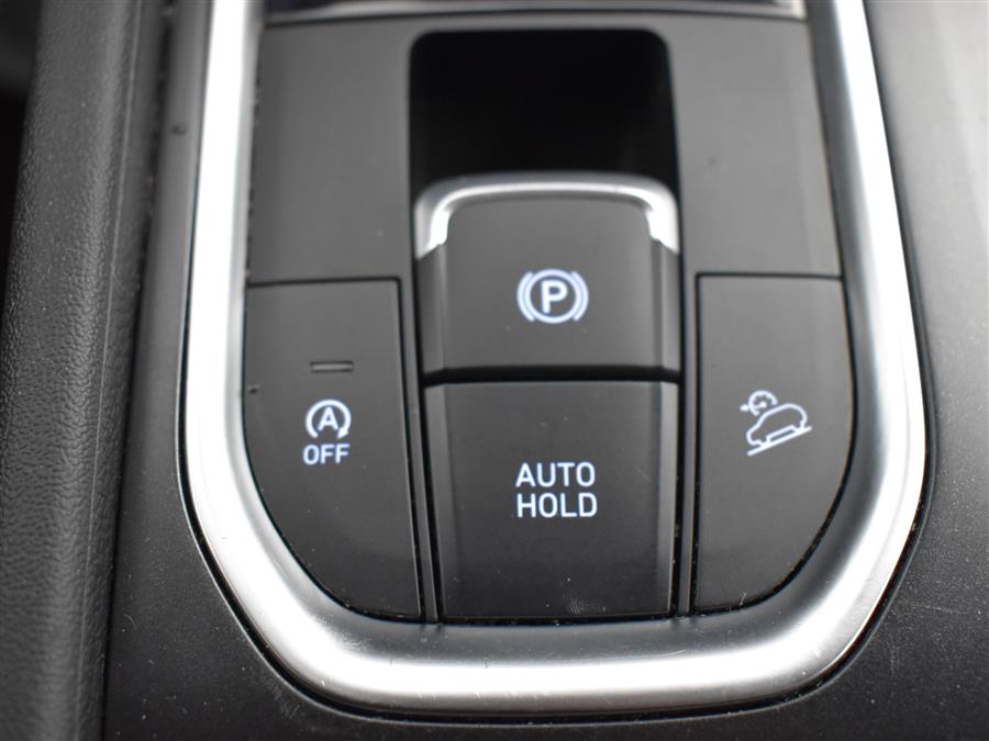 2020 Hyundai Santa Fe SE 2.4L Auto AWD, available for sale in Irvington, New Jersey | Foreign Auto Imports. Irvington, New Jersey 2020 Hyundai Santa Fe SE 2.4L Auto AWD, available for sale in Irvington, New Jersey | Foreign Auto Imports. Irvington, New Jersey