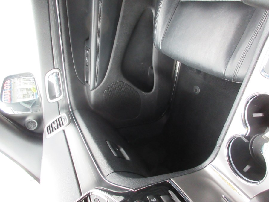 2020 Jeep Grand Cherokee Limited 4x4, available for sale in Linden, New Jersey | Route 27 Auto Mall. Linden, New Jersey 2020 Jeep Grand Cherokee Limited 4x4, available for sale in Linden, New Jersey | Route 27 Auto Mall. Linden, New Jersey