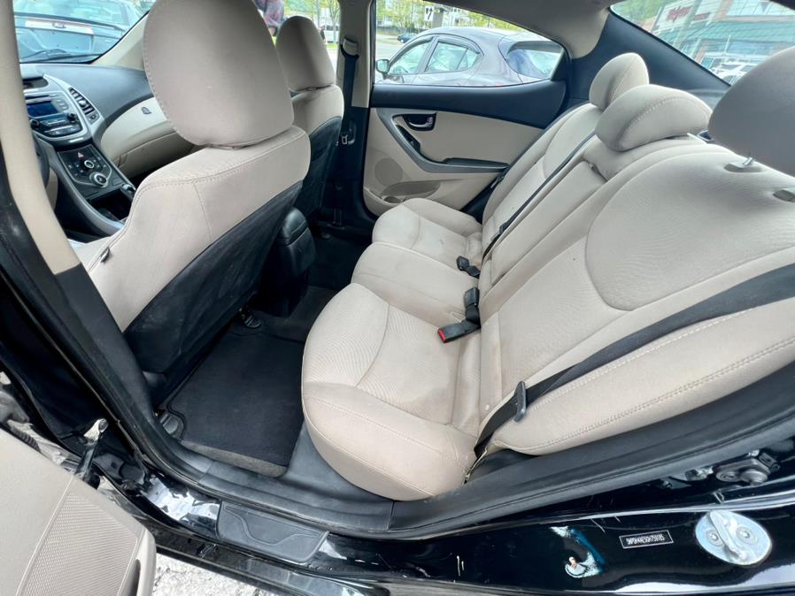 2016 Hyundai Elantra 4dr Sdn Man SE (Alabama Plant), available for sale in Wallingford, Connecticut | Wallingford Auto Center LLC. Wallingford, Connecticut 2016 Hyundai Elantra 4dr Sdn Man SE (Alabama Plant), available for sale in Wallingford, Connecticut | Wallingford Auto Center LLC. Wallingford, Connecticut