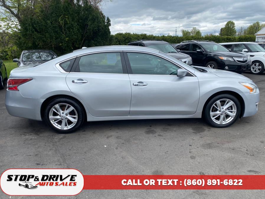 2014 Nissan Altima 4dr Sdn I4 2.5 SL, available for sale in East Windsor, Connecticut | Stop & Drive Auto Sales. East Windsor, Connecticut 2014 Nissan Altima 4dr Sdn I4 2.5 SL, available for sale in East Windsor, Connecticut | Stop & Drive Auto Sales. East Windsor, Connecticut