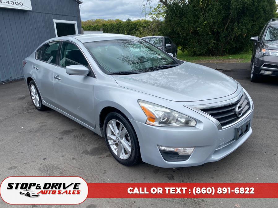 2014 Nissan Altima 4dr Sdn I4 2.5 SL, available for sale in East Windsor, Connecticut | Stop & Drive Auto Sales. East Windsor, Connecticut 2014 Nissan Altima 4dr Sdn I4 2.5 SL, available for sale in East Windsor, Connecticut | Stop & Drive Auto Sales. East Windsor, Connecticut