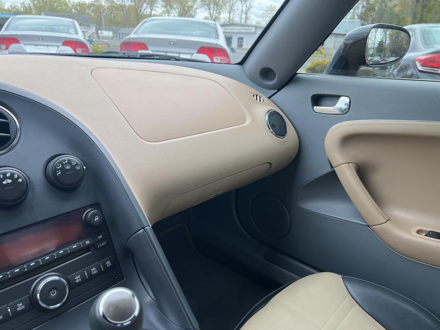 2006 Pontiac Solstice 2dr Convertible, available for sale in South Windsor , Connecticut | Ful-line Auto LLC. South Windsor , Connecticut 2006 Pontiac Solstice 2dr Convertible, available for sale in South Windsor , Connecticut | Ful-line Auto LLC. South Windsor , Connecticut