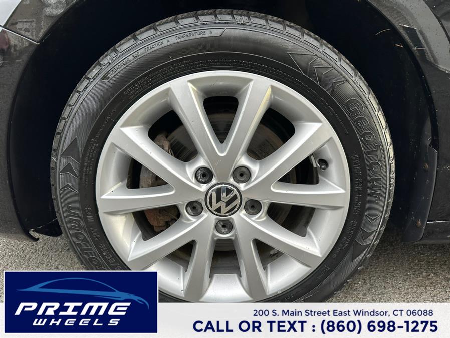 2012 Volkswagen Jetta Sedan 4dr Auto SE PZEV, available for sale in East Windsor, Connecticut | Prime Wheels. East Windsor, Connecticut 2012 Volkswagen Jetta Sedan 4dr Auto SE PZEV, available for sale in East Windsor, Connecticut | Prime Wheels. East Windsor, Connecticut
