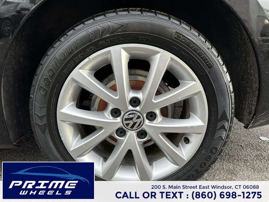 2012 Volkswagen Jetta Sedan 4dr Auto SE PZEV, available for sale in East Windsor, Connecticut | Prime Wheels. East Windsor, Connecticut 2012 Volkswagen Jetta Sedan 4dr Auto SE PZEV, available for sale in East Windsor, Connecticut | Prime Wheels. East Windsor, Connecticut