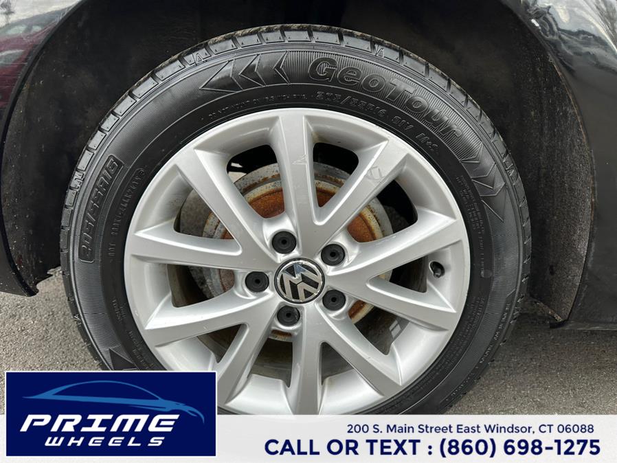 2012 Volkswagen Jetta Sedan 4dr Auto SE PZEV, available for sale in East Windsor, Connecticut | Prime Wheels. East Windsor, Connecticut 2012 Volkswagen Jetta Sedan 4dr Auto SE PZEV, available for sale in East Windsor, Connecticut | Prime Wheels. East Windsor, Connecticut