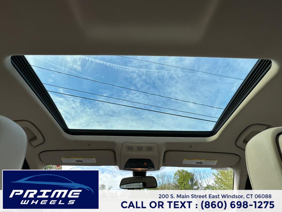 2013 BMW 5 Series 4dr Sdn 528i xDrive AWD, available for sale in East Windsor, Connecticut | Prime Wheels. East Windsor, Connecticut 2013 BMW 5 Series 4dr Sdn 528i xDrive AWD, available for sale in East Windsor, Connecticut | Prime Wheels. East Windsor, Connecticut