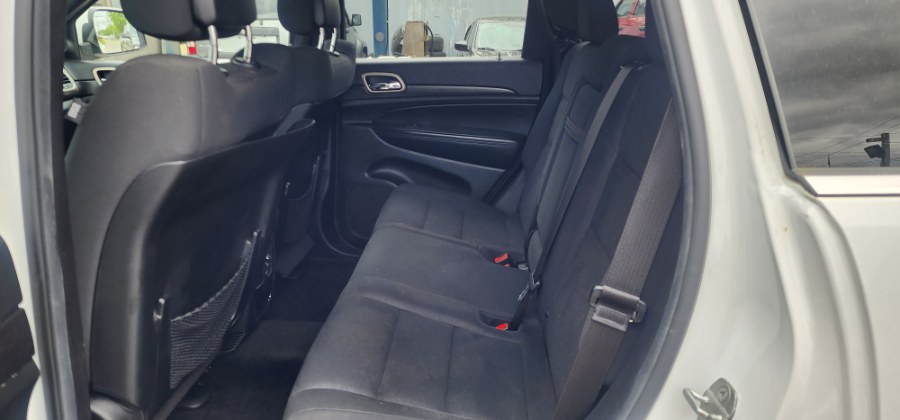 2014 Jeep Grand Cherokee 4WD 4dr Laredo, available for sale in Patchogue, New York | Romaxx Truxx. Patchogue, New York 2014 Jeep Grand Cherokee 4WD 4dr Laredo, available for sale in Patchogue, New York | Romaxx Truxx. Patchogue, New York