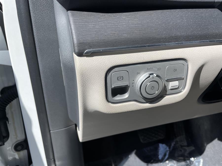2020 Mercedes-benz Gle GLE 350, available for sale in Woodbury, New York | Drive World. Woodbury, New York 2020 Mercedes-benz Gle GLE 350, available for sale in Woodbury, New York | Drive World. Woodbury, New York