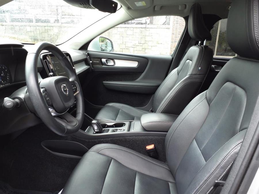 2019 Volvo Xc40 T5 Momentum, available for sale in Andover, Massachusetts | Autouse. Andover, Massachusetts 2019 Volvo Xc40 T5 Momentum, available for sale in Andover, Massachusetts | Autouse. Andover, Massachusetts
