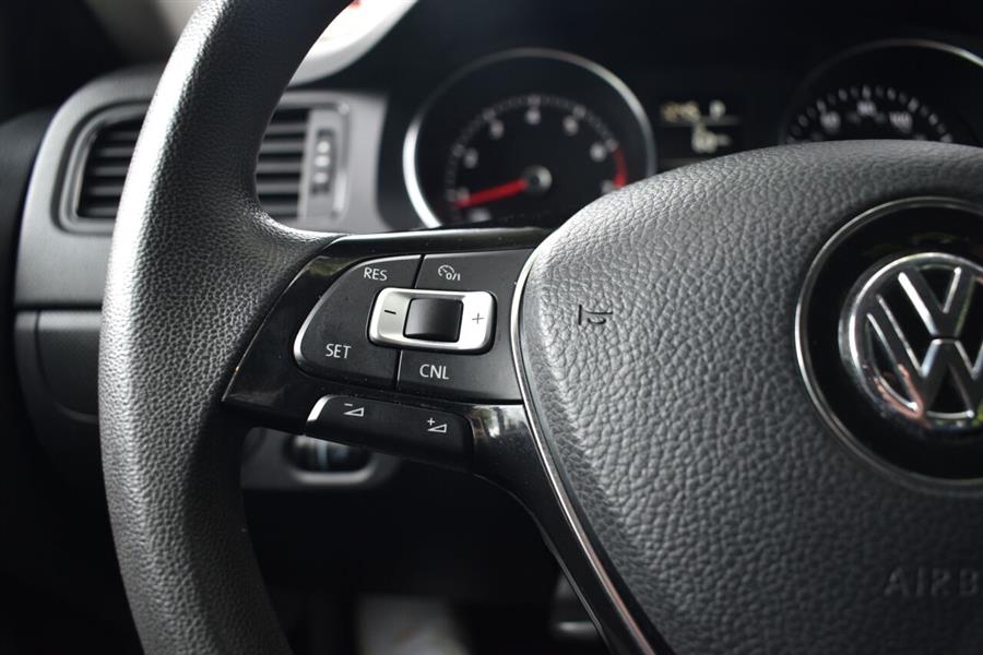 2015 Volkswagen Jetta 2.0L S, available for sale in Great Neck, New York | Camy Cars. Great Neck, New York 2015 Volkswagen Jetta 2.0L S, available for sale in Great Neck, New York | Camy Cars. Great Neck, New York