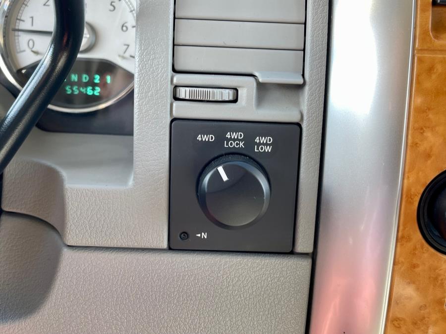 2007 Chrysler Aspen 4WD 4dr Limited, available for sale in Darien, Wisconsin | Geneva Motor Cars. Darien, Wisconsin 2007 Chrysler Aspen 4WD 4dr Limited, available for sale in Darien, Wisconsin | Geneva Motor Cars. Darien, Wisconsin