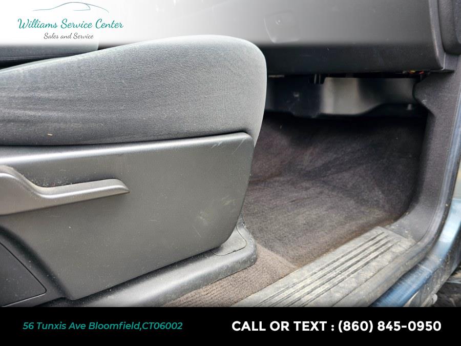 2009 Chevrolet Silverado 1500 4WD Ext Cab 143.5" LT, available for sale in Bloomfield, Connecticut | Williams Service Center. Bloomfield, Connecticut 2009 Chevrolet Silverado 1500 4WD Ext Cab 143.5" LT, available for sale in Bloomfield, Connecticut | Williams Service Center. Bloomfield, Connecticut