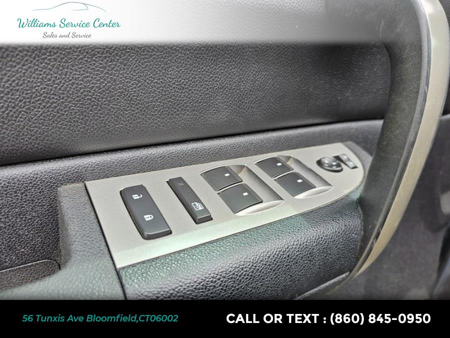 2009 Chevrolet Silverado 1500 4WD Ext Cab 143.5" LT, available for sale in Bloomfield, Connecticut | Williams Service Center. Bloomfield, Connecticut 2009 Chevrolet Silverado 1500 4WD Ext Cab 143.5" LT, available for sale in Bloomfield, Connecticut | Williams Service Center. Bloomfield, Connecticut