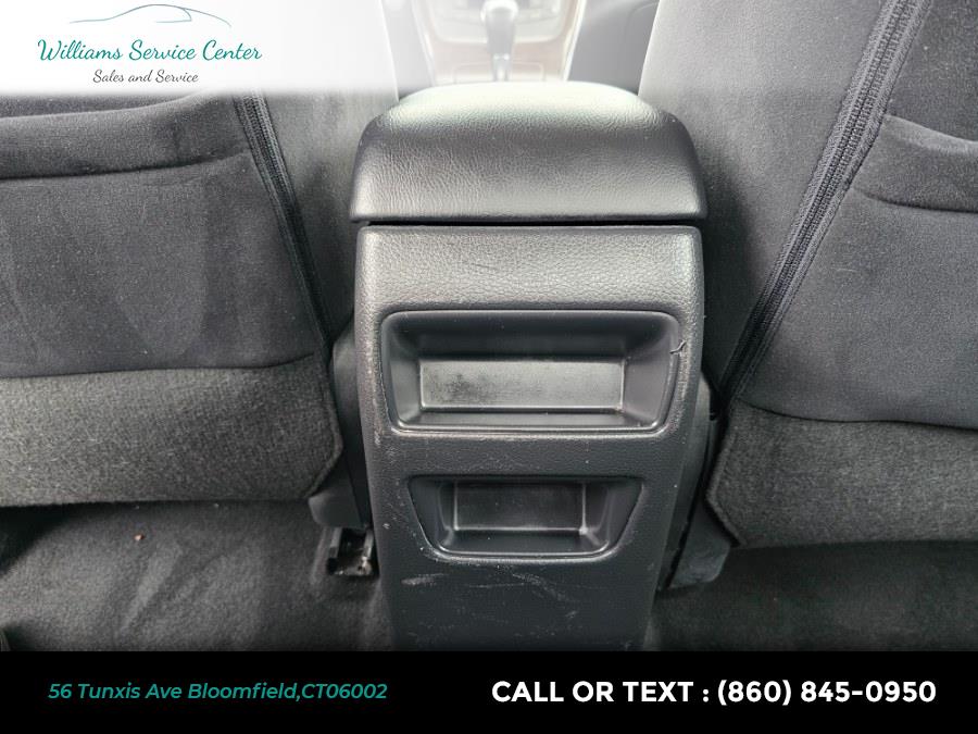 2013 Nissan Sentra 4dr Sdn I4 CVT SL, available for sale in Bloomfield, Connecticut | Williams Service Center. Bloomfield, Connecticut 2013 Nissan Sentra 4dr Sdn I4 CVT SL, available for sale in Bloomfield, Connecticut | Williams Service Center. Bloomfield, Connecticut