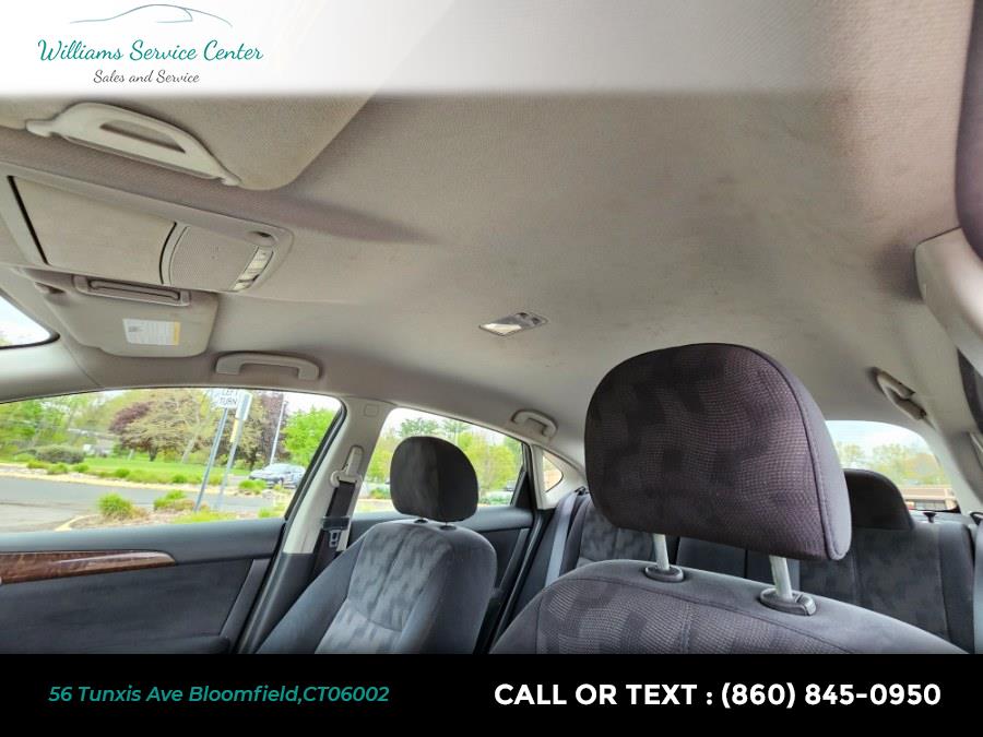 2013 Nissan Sentra 4dr Sdn I4 CVT SL, available for sale in Bloomfield, Connecticut | Williams Service Center. Bloomfield, Connecticut 2013 Nissan Sentra 4dr Sdn I4 CVT SL, available for sale in Bloomfield, Connecticut | Williams Service Center. Bloomfield, Connecticut