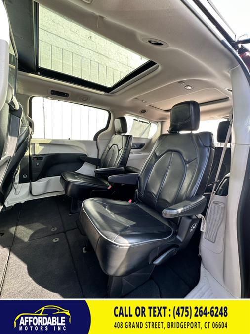 2017 Chrysler Pacifica Limited FWD, available for sale in Bridgeport, Connecticut | Affordable Motors Inc. Bridgeport, Connecticut 2017 Chrysler Pacifica Limited FWD, available for sale in Bridgeport, Connecticut | Affordable Motors Inc. Bridgeport, Connecticut
