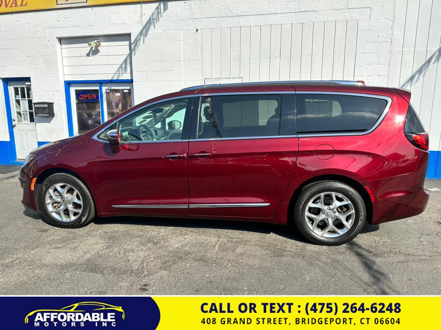 2017 Chrysler Pacifica Limited FWD, available for sale in Bridgeport, Connecticut | Affordable Motors Inc. Bridgeport, Connecticut 2017 Chrysler Pacifica Limited FWD, available for sale in Bridgeport, Connecticut | Affordable Motors Inc. Bridgeport, Connecticut