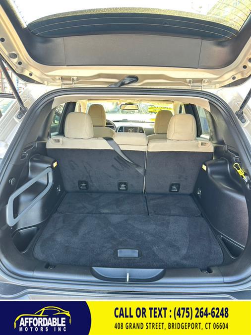 2015 Jeep Cherokee FWD 4dr Latitude, available for sale in Bridgeport, Connecticut | Affordable Motors Inc. Bridgeport, Connecticut 2015 Jeep Cherokee FWD 4dr Latitude, available for sale in Bridgeport, Connecticut | Affordable Motors Inc. Bridgeport, Connecticut
