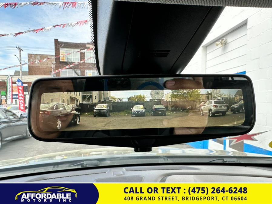 2019 Chevrolet Traverse AWD 4dr LT Leather w/3LT, available for sale in Bridgeport, Connecticut | Affordable Motors Inc. Bridgeport, Connecticut 2019 Chevrolet Traverse AWD 4dr LT Leather w/3LT, available for sale in Bridgeport, Connecticut | Affordable Motors Inc. Bridgeport, Connecticut