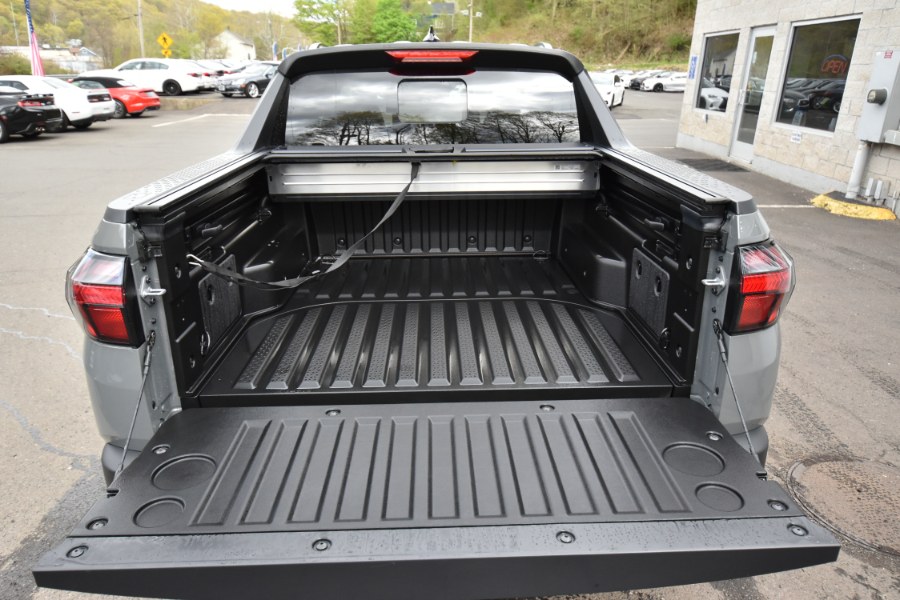 2022 Hyundai Santa Cruz Limited AWD, available for sale in Waterbury, Connecticut | Highline Car Connection. Waterbury, Connecticut 2022 Hyundai Santa Cruz Limited AWD, available for sale in Waterbury, Connecticut | Highline Car Connection. Waterbury, Connecticut