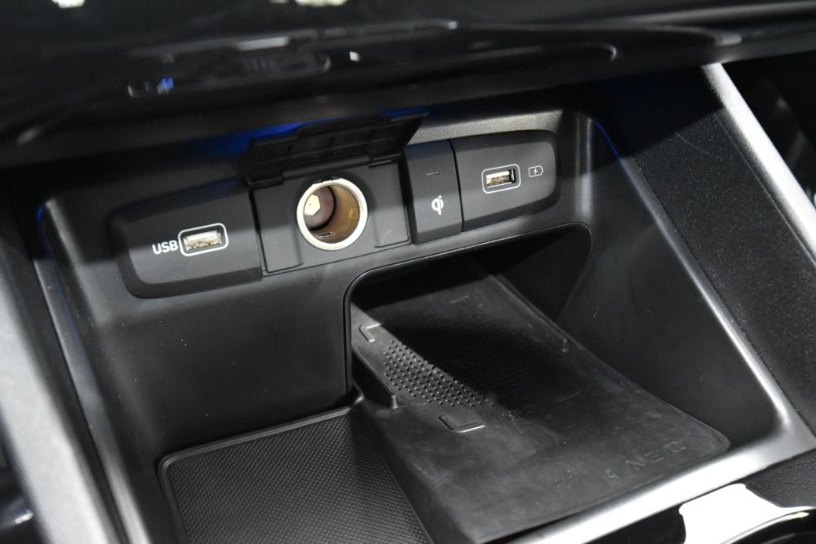 2022 Hyundai Santa Cruz Limited AWD, available for sale in Waterbury, Connecticut | Highline Car Connection. Waterbury, Connecticut 2022 Hyundai Santa Cruz Limited AWD, available for sale in Waterbury, Connecticut | Highline Car Connection. Waterbury, Connecticut