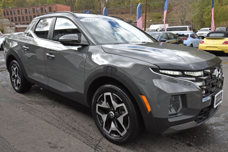 2022 Hyundai Santa Cruz Limited AWD, available for sale in Waterbury, Connecticut | Highline Car Connection. Waterbury, Connecticut 2022 Hyundai Santa Cruz Limited AWD, available for sale in Waterbury, Connecticut | Highline Car Connection. Waterbury, Connecticut