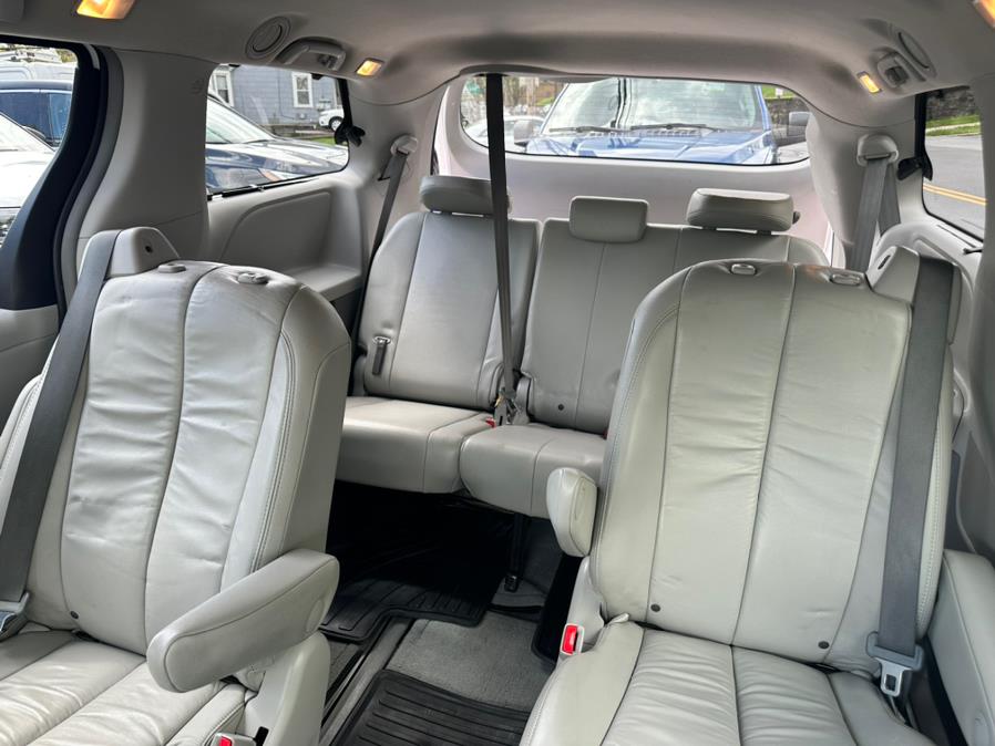 2014 Toyota Sienna 5dr 7-Pass Van V6 XLE AWD (Natl), available for sale in Port Chester, New York | JC Lopez Auto Sales Corp. Port Chester, New York 2014 Toyota Sienna 5dr 7-Pass Van V6 XLE AWD (Natl), available for sale in Port Chester, New York | JC Lopez Auto Sales Corp. Port Chester, New York