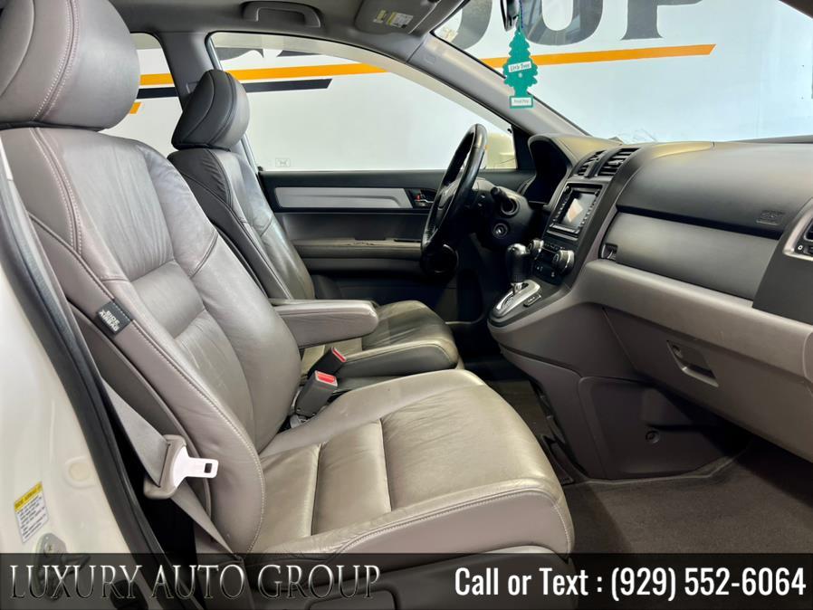2011 Honda CR-V 4WD 5dr EX-L w/Navi, available for sale in Bronx, New York | Luxury Auto Group. Bronx, New York 2011 Honda CR-V 4WD 5dr EX-L w/Navi, available for sale in Bronx, New York | Luxury Auto Group. Bronx, New York