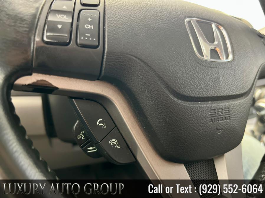 2011 Honda CR-V 4WD 5dr EX-L w/Navi, available for sale in Bronx, New York | Luxury Auto Group. Bronx, New York 2011 Honda CR-V 4WD 5dr EX-L w/Navi, available for sale in Bronx, New York | Luxury Auto Group. Bronx, New York