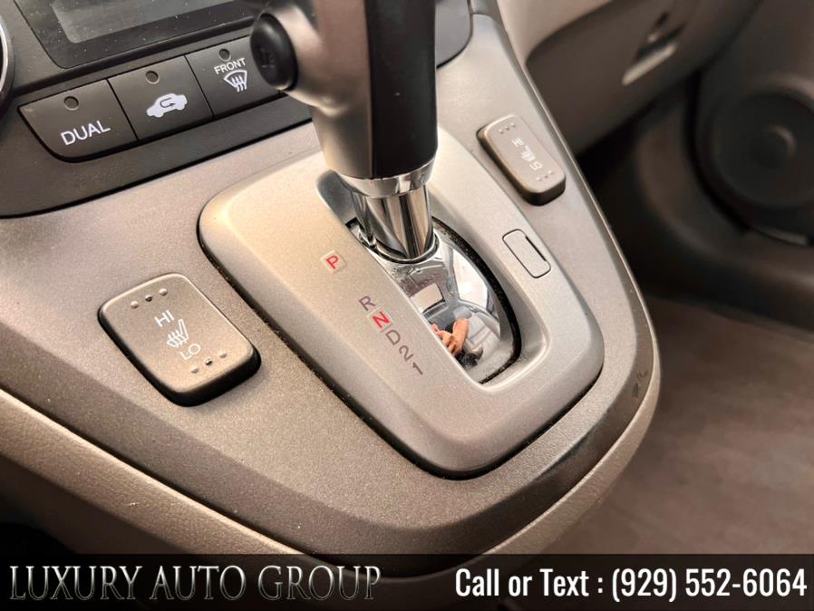 2011 Honda CR-V 4WD 5dr EX-L w/Navi, available for sale in Bronx, New York | Luxury Auto Group. Bronx, New York 2011 Honda CR-V 4WD 5dr EX-L w/Navi, available for sale in Bronx, New York | Luxury Auto Group. Bronx, New York