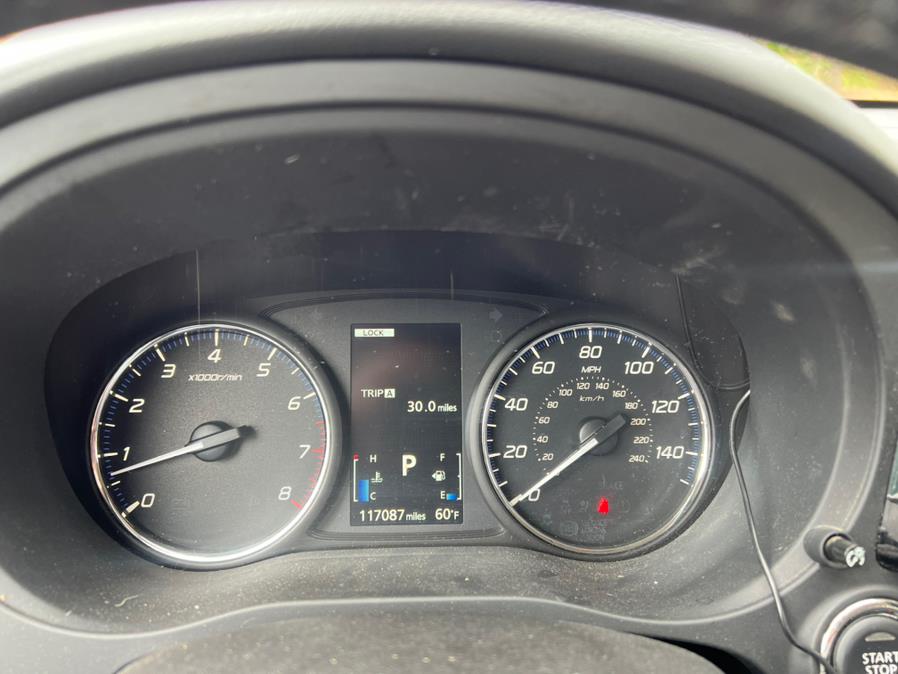 2014 Mitsubishi Outlander 4WD 4dr SE, available for sale in Waterbury, Connecticut | Platinum Auto Care. Waterbury, Connecticut 2014 Mitsubishi Outlander 4WD 4dr SE, available for sale in Waterbury, Connecticut | Platinum Auto Care. Waterbury, Connecticut