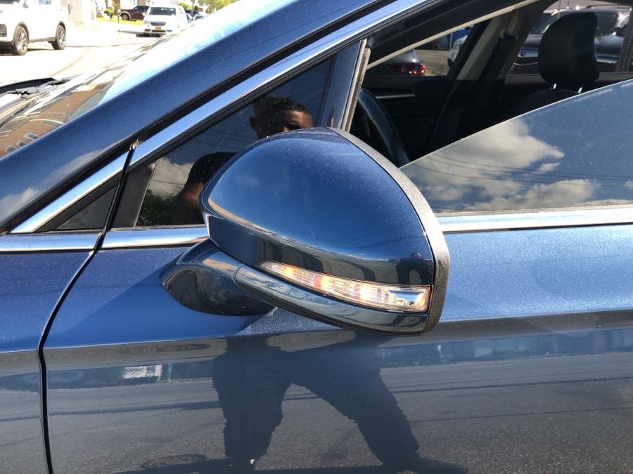 2018 Ford Fusion Titanium AWD, available for sale in Franklin Square, New York | Signature Auto Sales. Franklin Square, New York 2018 Ford Fusion Titanium AWD, available for sale in Franklin Square, New York | Signature Auto Sales. Franklin Square, New York