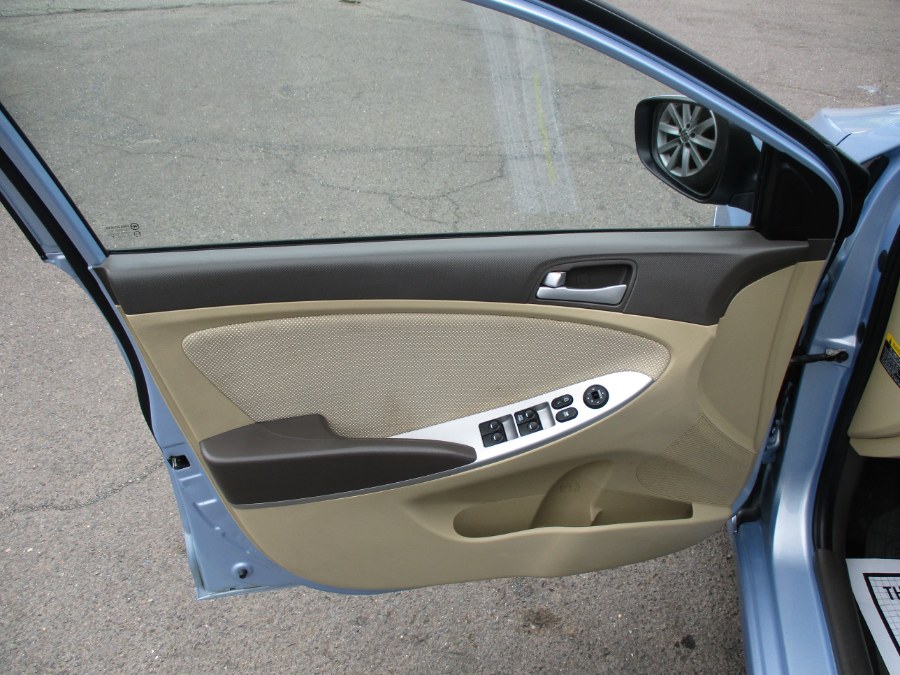 2013 Hyundai Accent GLS, available for sale in Meriden, Connecticut | Cos Central Auto. Meriden, Connecticut 2013 Hyundai Accent GLS, available for sale in Meriden, Connecticut | Cos Central Auto. Meriden, Connecticut