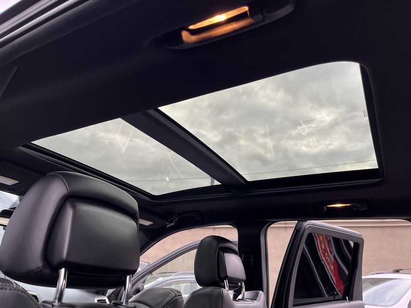 2015 Jeep Grand Cherokee 4WD 4dr Limited, available for sale in West Springfield, Massachusetts | Union Street Auto Sales. West Springfield, Massachusetts 2015 Jeep Grand Cherokee 4WD 4dr Limited, available for sale in West Springfield, Massachusetts | Union Street Auto Sales. West Springfield, Massachusetts