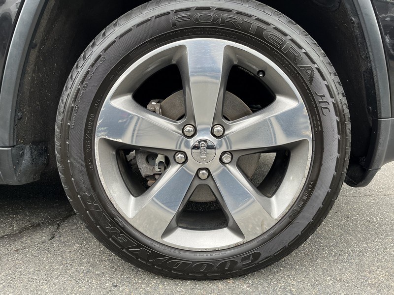 2015 Jeep Grand Cherokee 4WD 4dr Limited, available for sale in West Springfield, Massachusetts | Union Street Auto Sales. West Springfield, Massachusetts 2015 Jeep Grand Cherokee 4WD 4dr Limited, available for sale in West Springfield, Massachusetts | Union Street Auto Sales. West Springfield, Massachusetts