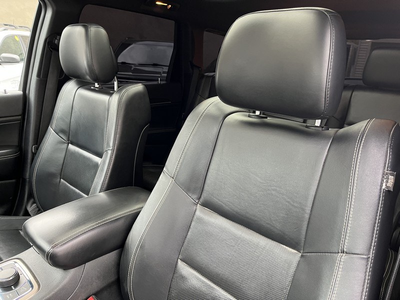 2015 Jeep Grand Cherokee 4WD 4dr Limited, available for sale in West Springfield, Massachusetts | Union Street Auto Sales. West Springfield, Massachusetts 2015 Jeep Grand Cherokee 4WD 4dr Limited, available for sale in West Springfield, Massachusetts | Union Street Auto Sales. West Springfield, Massachusetts