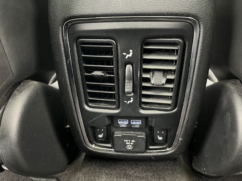 2015 Jeep Grand Cherokee 4WD 4dr Limited, available for sale in West Springfield, Massachusetts | Union Street Auto Sales. West Springfield, Massachusetts 2015 Jeep Grand Cherokee 4WD 4dr Limited, available for sale in West Springfield, Massachusetts | Union Street Auto Sales. West Springfield, Massachusetts