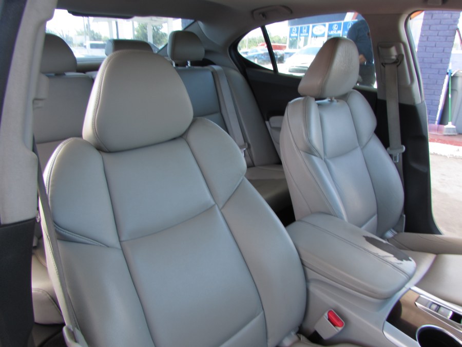 2015 Acura TLX 4dr Sdn FWD V6, available for sale in Orlando, Florida | VIP Auto Enterprise, Inc. Orlando, Florida 2015 Acura TLX 4dr Sdn FWD V6, available for sale in Orlando, Florida | VIP Auto Enterprise, Inc. Orlando, Florida