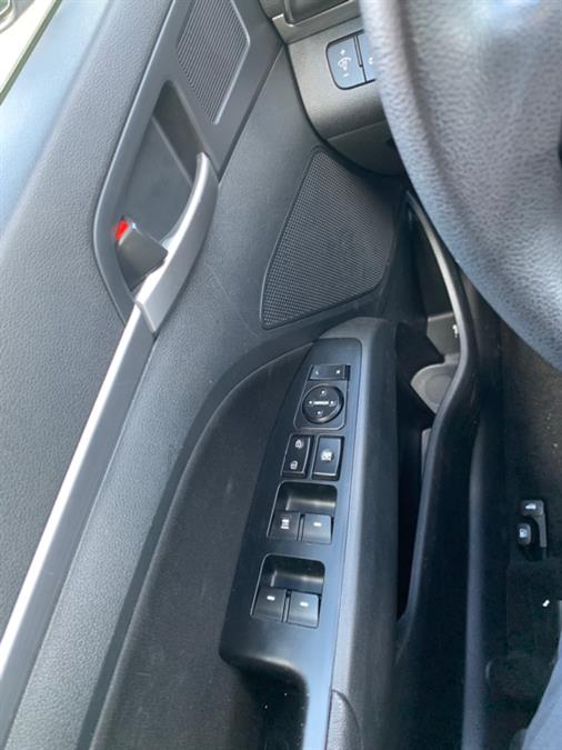 2020 Hyundai Elantra SEL, available for sale in Waterbury, Connecticut | Prestige Auto Superstore. Waterbury, Connecticut 2020 Hyundai Elantra SEL, available for sale in Waterbury, Connecticut | Prestige Auto Superstore. Waterbury, Connecticut