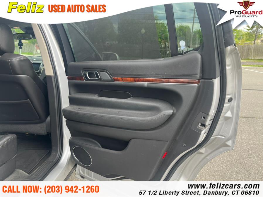 2012 Lincoln MKT 4dr Wgn 3.5L AWD w/EcoBoost, available for sale in Danbury, Connecticut | Feliz Used Auto Sales. Danbury, Connecticut 2012 Lincoln MKT 4dr Wgn 3.5L AWD w/EcoBoost, available for sale in Danbury, Connecticut | Feliz Used Auto Sales. Danbury, Connecticut
