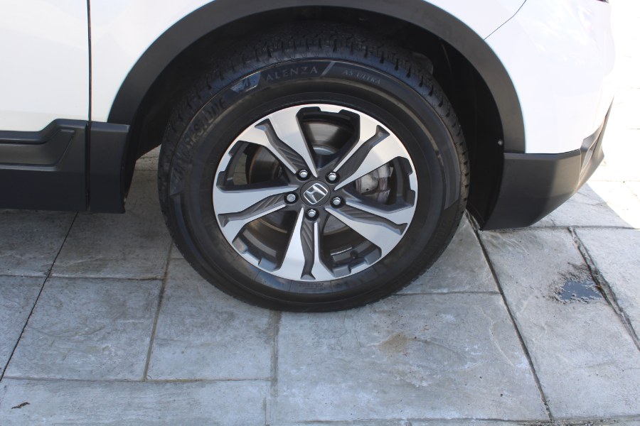 2017 Honda CR-V LX AWD, available for sale in Plantsville, Connecticut | Auto House of Luxury. Plantsville, Connecticut 2017 Honda CR-V LX AWD, available for sale in Plantsville, Connecticut | Auto House of Luxury. Plantsville, Connecticut