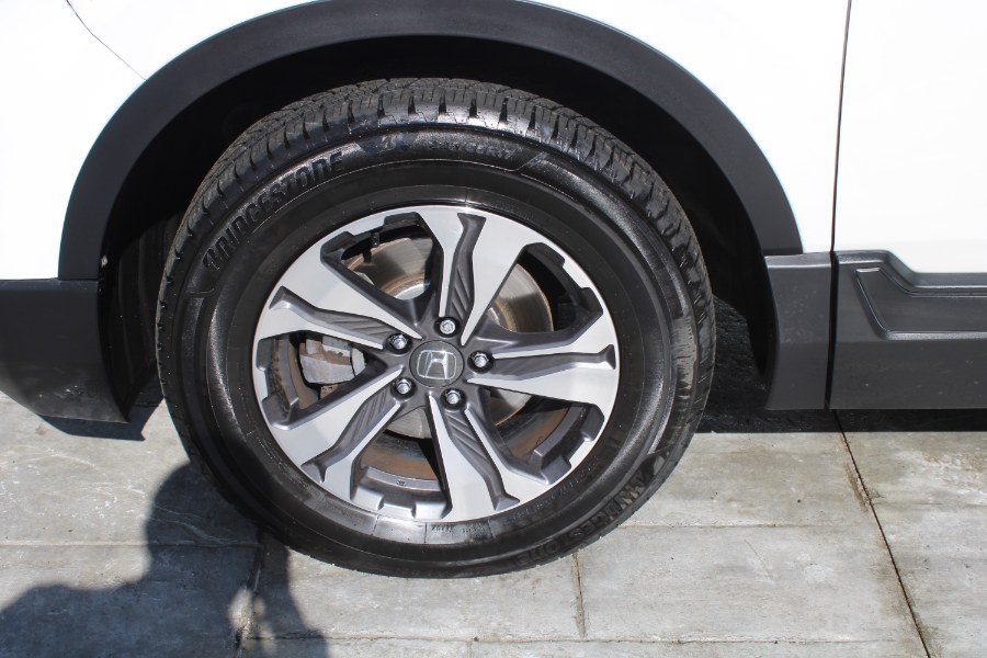 2017 Honda CR-V LX AWD, available for sale in Plantsville, Connecticut | Auto House of Luxury. Plantsville, Connecticut 2017 Honda CR-V LX AWD, available for sale in Plantsville, Connecticut | Auto House of Luxury. Plantsville, Connecticut