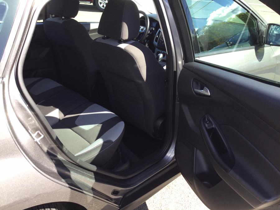 2012 Ford Focus 5dr HB SE, available for sale in Plantsville, Connecticut | L&S Automotive LLC. Plantsville, Connecticut 2012 Ford Focus 5dr HB SE, available for sale in Plantsville, Connecticut | L&S Automotive LLC. Plantsville, Connecticut