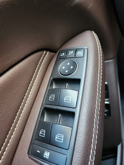 2018 Mercedes-Benz GLS GLS 450 4MATIC SUV, available for sale in Bristol, Connecticut | Dealmax Motors LLC. Bristol, Connecticut 2018 Mercedes-Benz GLS GLS 450 4MATIC SUV, available for sale in Bristol, Connecticut | Dealmax Motors LLC. Bristol, Connecticut