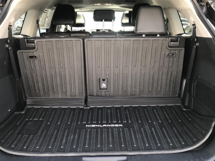 2020 Toyota Highlander Limited, available for sale in Jamaica, New York | Hillside Auto Outlet. Jamaica, New York 2020 Toyota Highlander Limited, available for sale in Jamaica, New York | Hillside Auto Outlet. Jamaica, New York